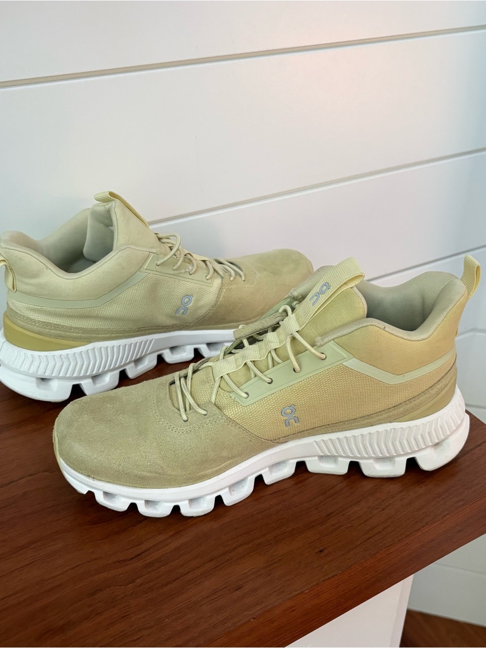 ON Womens Cloud Hi Running Sneakers Shoes Endive Green Sz 7.5 Athletic Lifestyle - Picture 11 of 11